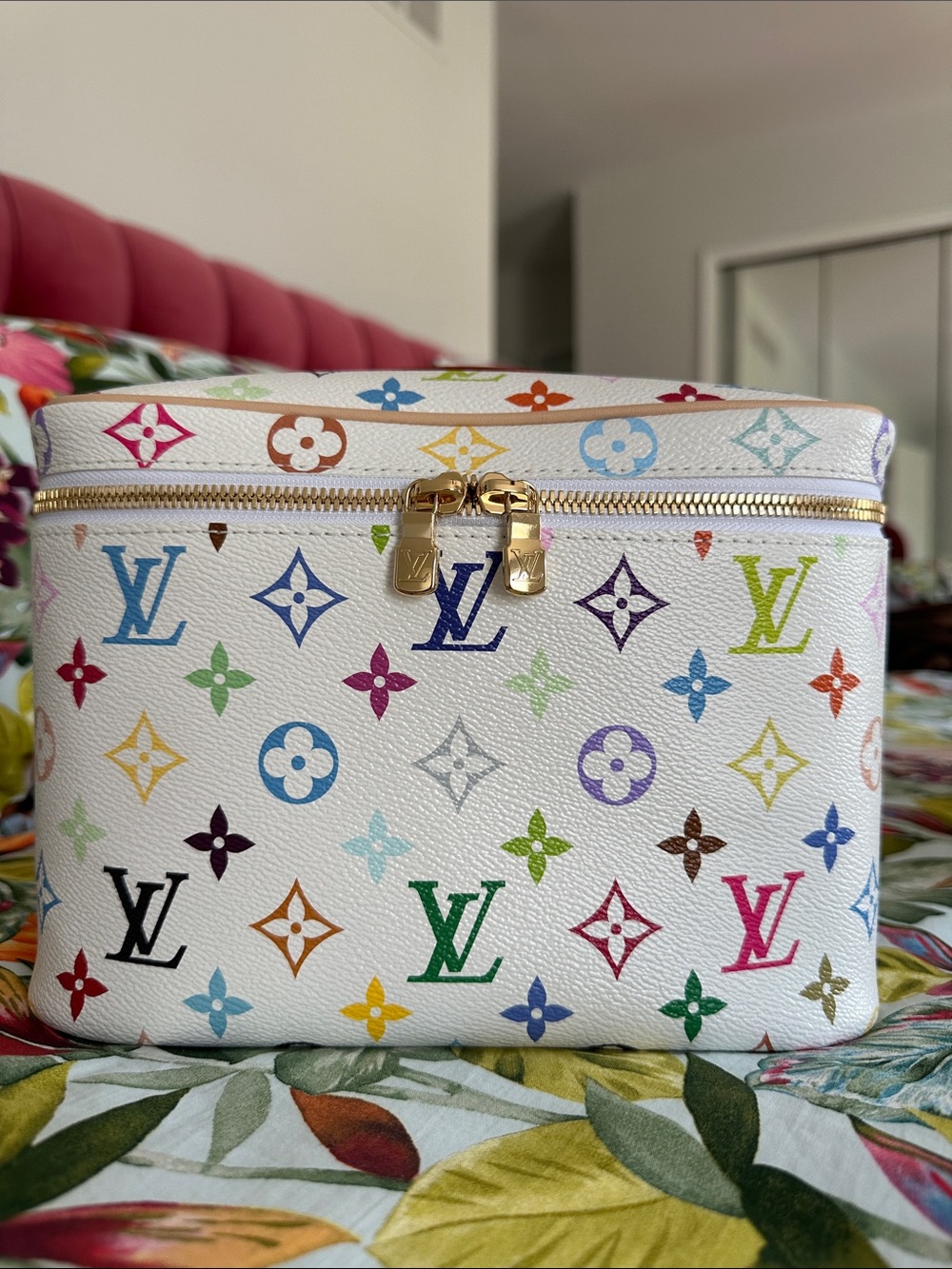 Louis Vuitton Murakami White Multicolor Monogram Cosmetic Case size BB